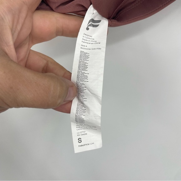 Fabletics Ines Low Impact Sports Bra in Mesa Rose Expresso Color size Small - Picture 3 of 3